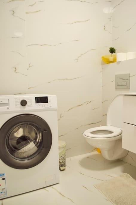 3 Dream Apartmant 3+Parcare Gratuita Oradea Exterior foto